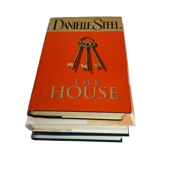 DANIELLE STEELE Books/Novels Lot/3 Hardcover Books Dustcovers Contemporary Women - Picture 6 of 10